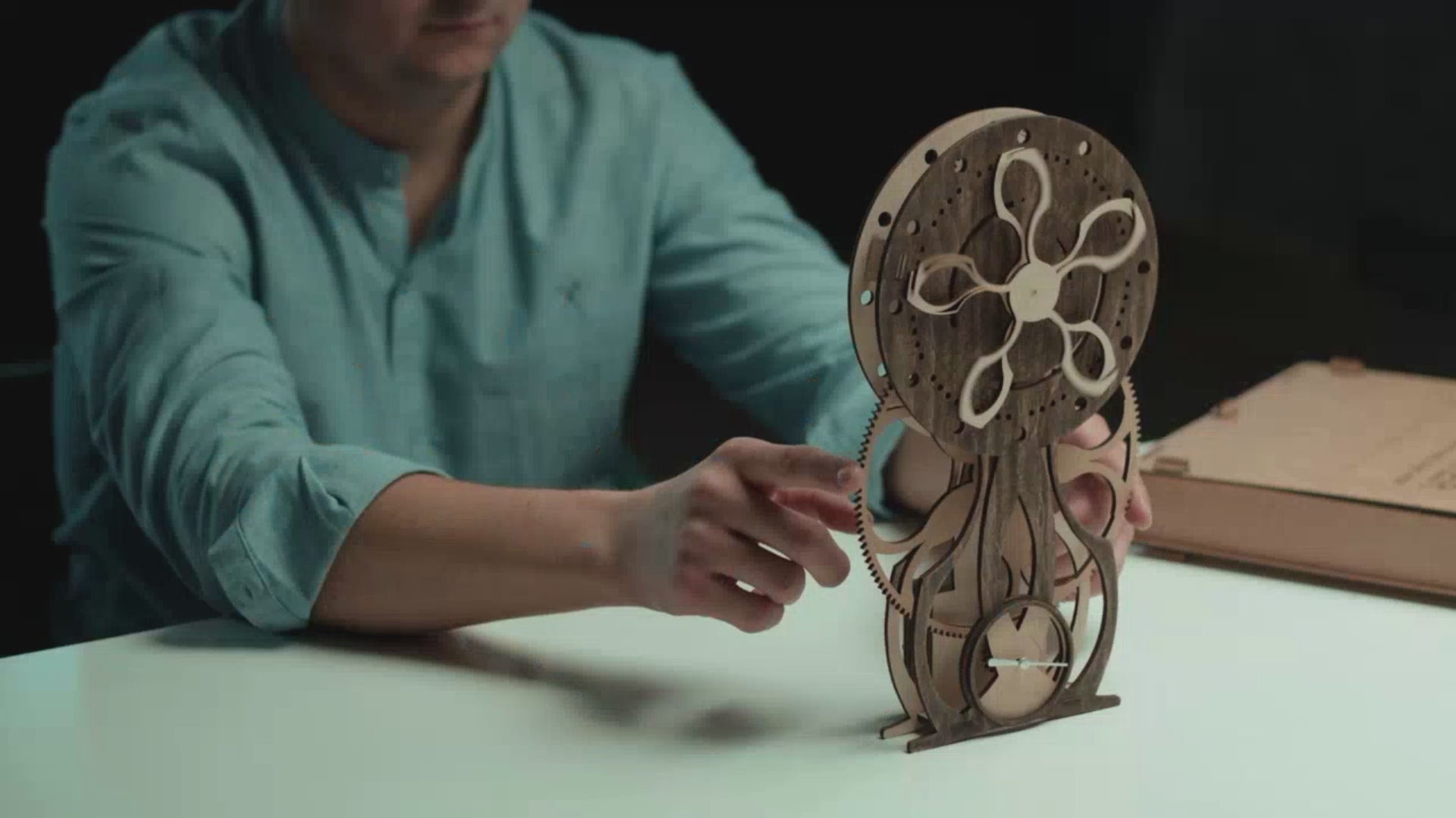 3D Puzzle Mechanical Wooden Clock PuzzleFlow Mechanical Wooden Table Clock Don Quixote 43 pieces